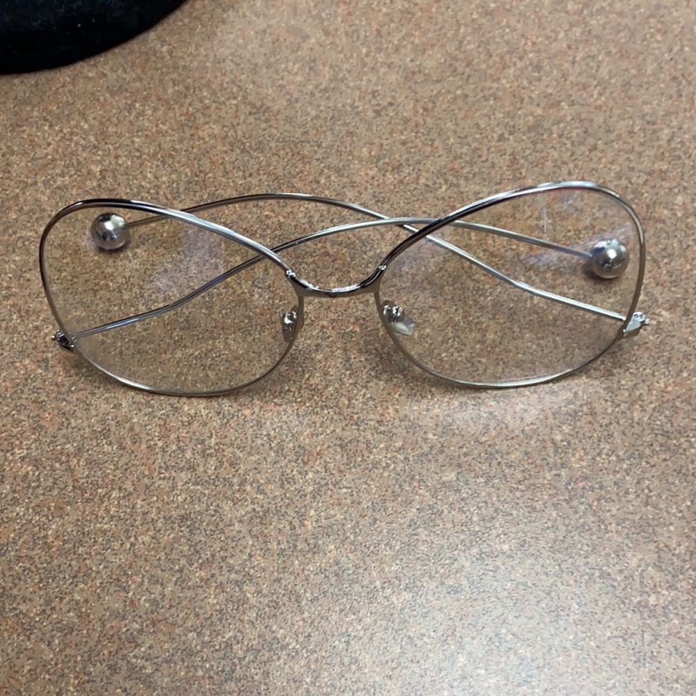 Uniquely Designed Eye Glass Frames - image 6